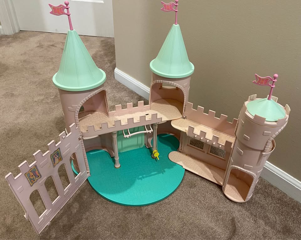 My Little Pony 'Lavender Dream Castle' Play Set, by HASBRO 1989.
