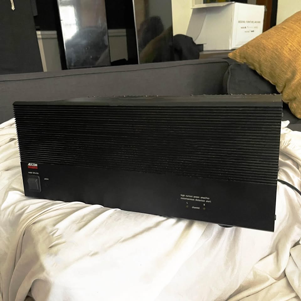ADCOM GFA-555 200 Watt 2 Channel Power Amplifier; Black