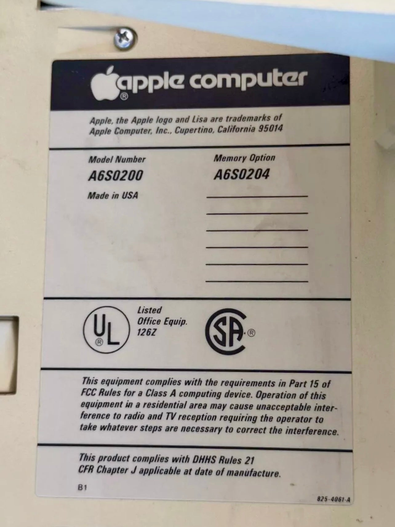 Apple LISA 2/5 Computer w/ Keyboard, Mouse, Manuals & Disk (WORKS) - reJUNKshop