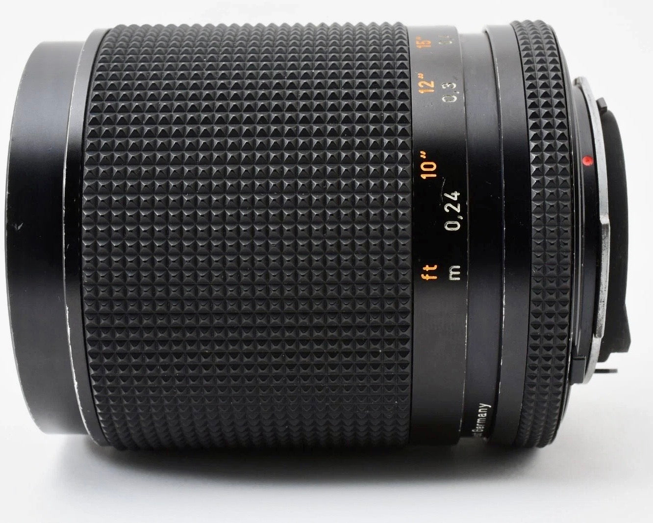 Contax Carl Zeiss Biogon 28mm f2.8 Lens - L39 Converted