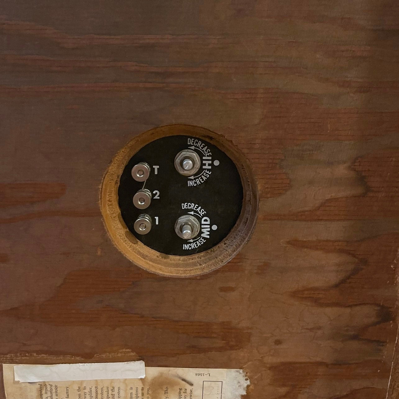 Acoustic Research AR-2ax Floor Speakers - reJUNKshop