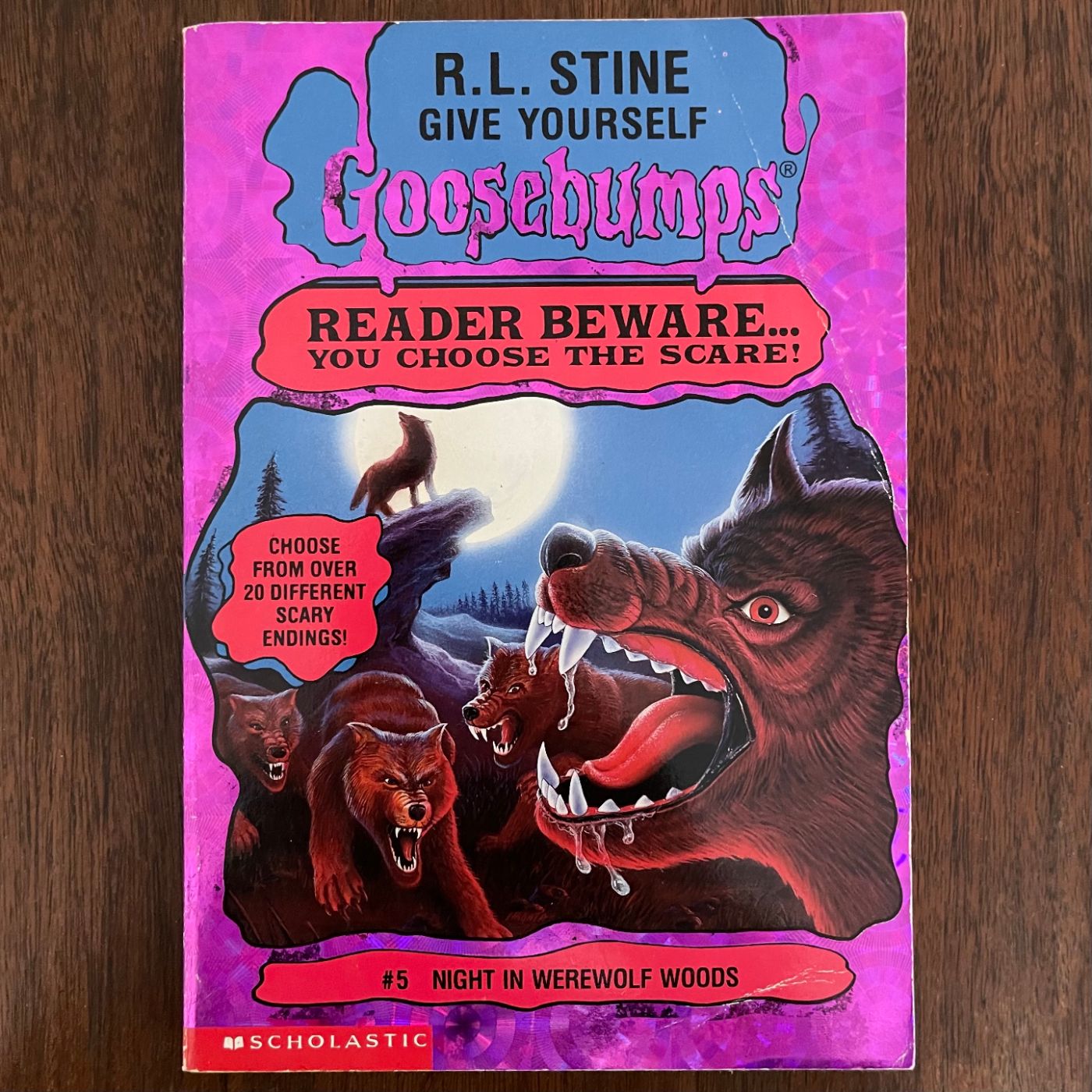 Give Yourself Goosebumps #5 'Night in Werewolf Woods'; R.L. Stine, 1996 - 1E1P - reJUNKshop