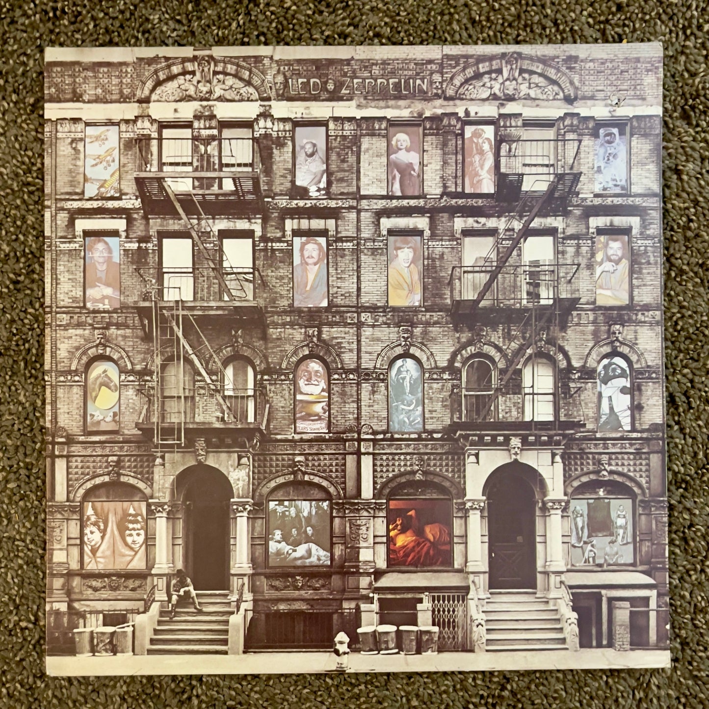 Led Zeppelin ‘Physical Graffiti’ Vinyl, Special Press. - SS 2-200 - reJUNKshop