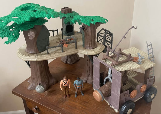 'Robin Hood: Prince of Thieves' Sherwood Forrest Play Set w/ Battle Wagon; By KENNER, 1991
