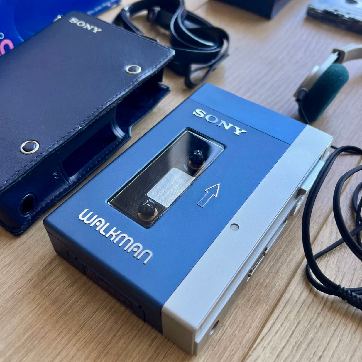 SONY TPS-L2 1st Gen Walkman Player w/ New Belts, Box, Headphones