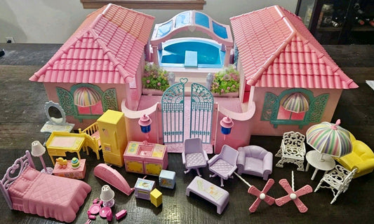 My Little Pony G1 'Paradise Estate' Play Set w/ Box; by HASBRO, 1986