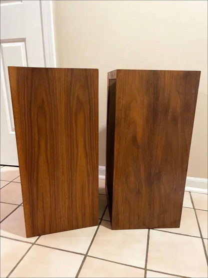 Acoustic Research AR-3 Floor Speakers - reJUNKshop