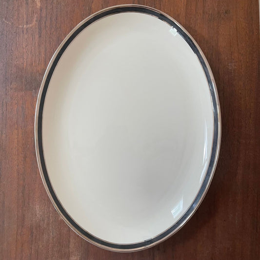 15" Oval Platter; Ebony Pattern by American Manor - reJUNKshop