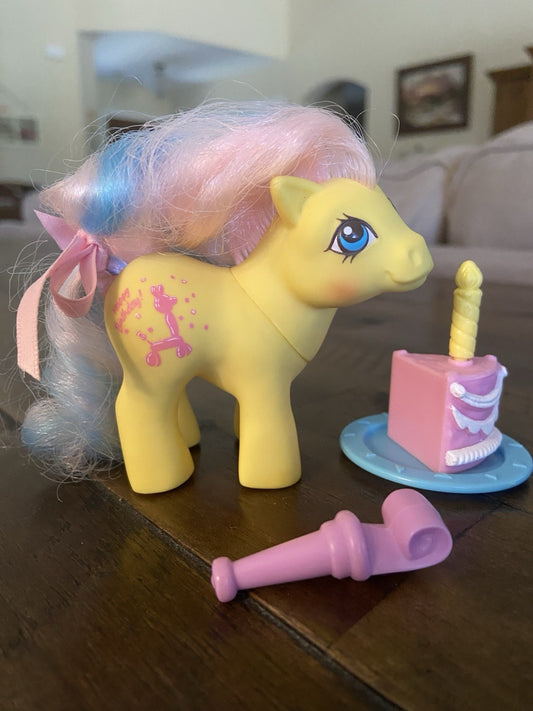 My Little Pony 'Baby Sugarcake' Baby Birthday Pony w/ Accessories, HASBRO G1Y8